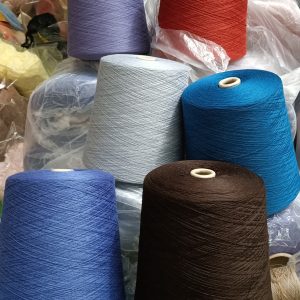 Len mùa đông 70% fine merino wool, 30% AC( sét 500g)